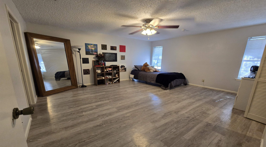 303 Wyoming St, Laredo, Texas 78041, 4 Bedrooms Bedrooms, 6 Rooms Rooms,2 BathroomsBathrooms,Residential,For Sale,303 Wyoming St,20254691