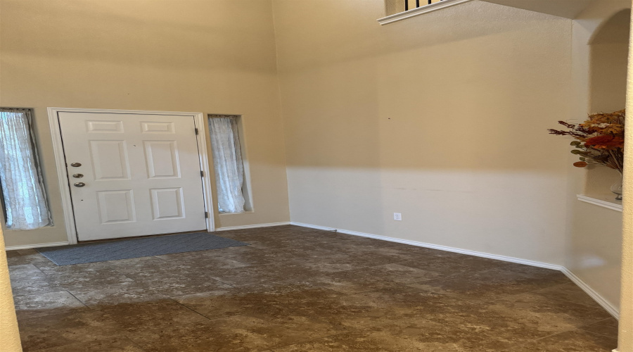 313 Sabal Loop, Laredo, Texas 78045, 4 Bedrooms Bedrooms, 7 Rooms Rooms,2 BathroomsBathrooms,Residential,For Sale,313 Sabal Loop,20254692