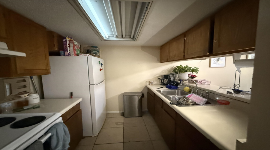 100 Hillside Rd, LAREDO, Texas 78041, 2 Bedrooms Bedrooms, 3 Rooms Rooms,1 BathroomBathrooms,Residential,For Sale,100 Hillside Rd,20254693