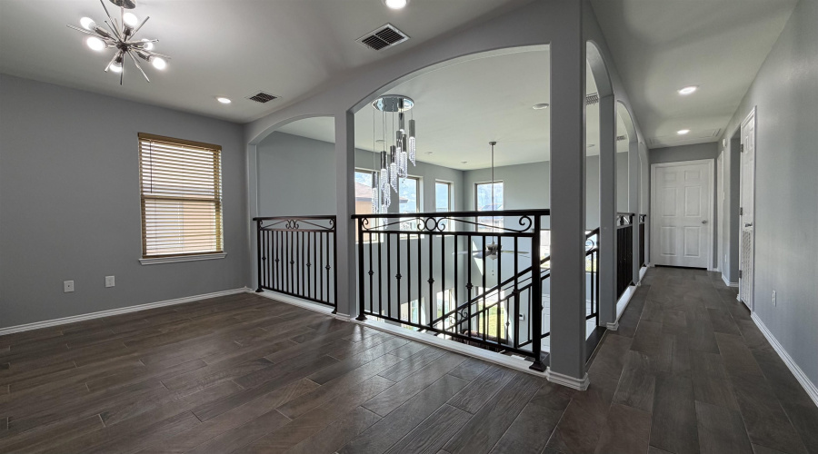 5511 Belmont Dr., Laredo, Texas 78046, 3 Bedrooms Bedrooms, 6 Rooms Rooms,2 BathroomsBathrooms,Residential,For Sale,5511 Belmont Dr.,20254697