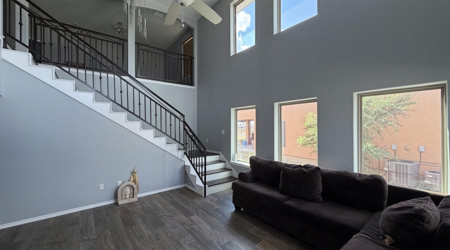 5511 Belmont Dr., Laredo, Texas 78046, 3 Bedrooms Bedrooms, 6 Rooms Rooms,2 BathroomsBathrooms,Residential,For Sale,5511 Belmont Dr.,20254697