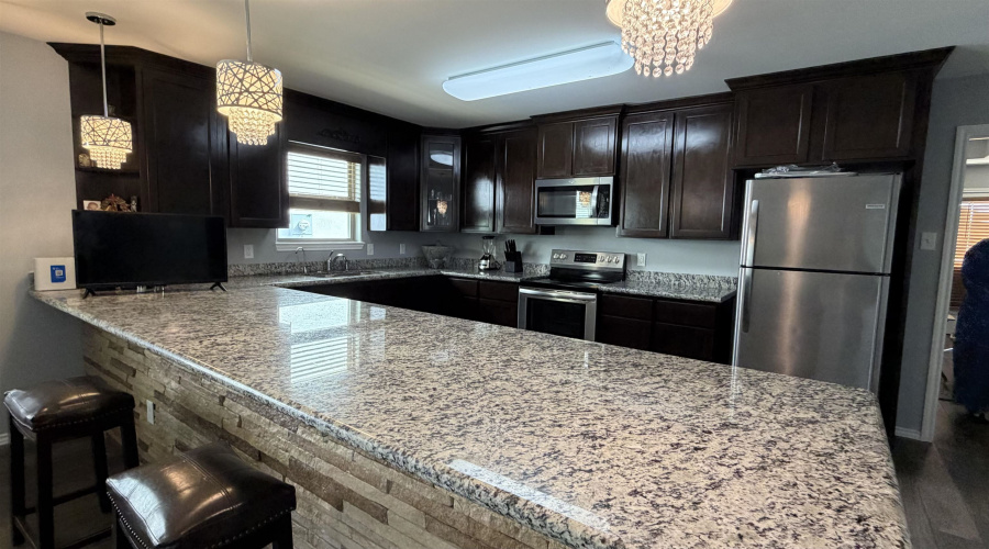 5511 Belmont Dr., Laredo, Texas 78046, 3 Bedrooms Bedrooms, 6 Rooms Rooms,2 BathroomsBathrooms,Residential,For Sale,5511 Belmont Dr.,20254697