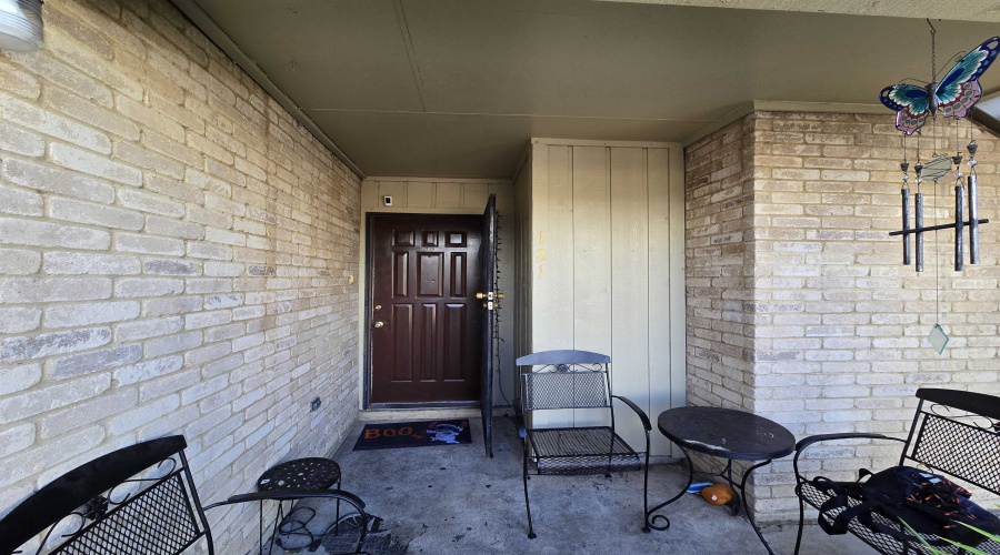 100 Hillside Rd, LAREDO, Texas 78041, 2 Bedrooms Bedrooms, 3 Rooms Rooms,1 BathroomBathrooms,Residential,For Sale,100 Hillside Rd,20254698