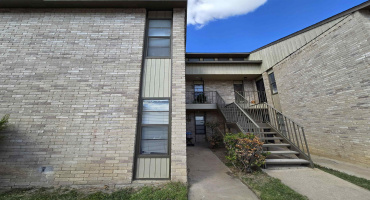 100 Hillside Rd, LAREDO, Texas 78041, 1 Bedroom Bedrooms, 3 Rooms Rooms,1 BathroomBathrooms,Residential,For Sale,100 Hillside Rd,20254699