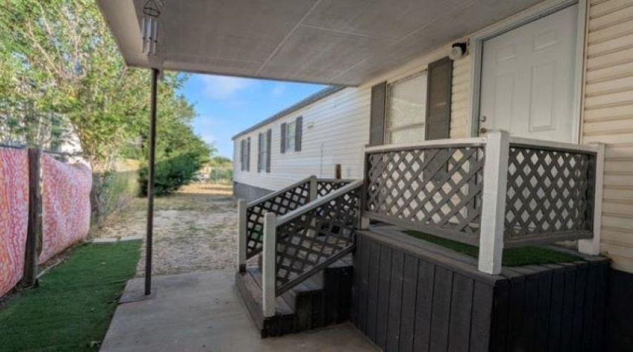 6406 Cereus Ct, Laredo, Texas 78043, 3 Bedrooms Bedrooms, 6 Rooms Rooms,2 BathroomsBathrooms,Residential,For Sale,6406 Cereus Ct,20254701