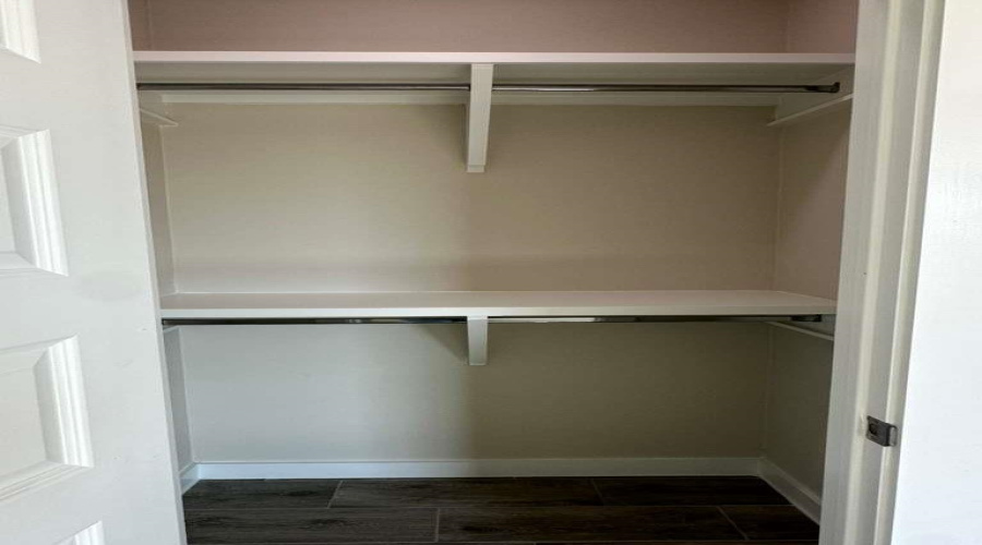 5318 Galicia Lane, LAREDO, Texas 78046, 3 Bedrooms Bedrooms, 4 Rooms Rooms,2 BathroomsBathrooms,Residential,For Sale,5318 Galicia Lane,20254702