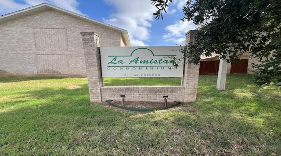 8911 McPherson Rd, Laredo, Texas 78045, 3 Bedrooms Bedrooms, 5 Rooms Rooms,3 BathroomsBathrooms,Residential,For Rent,8911 McPherson Rd,20254704