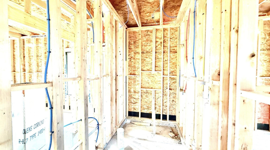 6005 Heather Loop, Laredo, Texas 78045, 3 Bedrooms Bedrooms, 5 Rooms Rooms,2 BathroomsBathrooms,Residential,For Sale,6005 Heather Loop,20254706