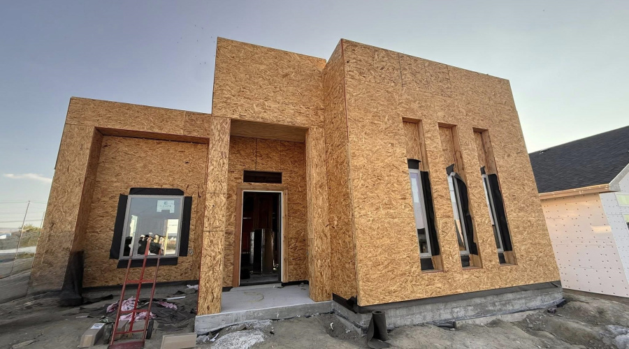 6005 Heather Loop, Laredo, Texas 78045, 3 Bedrooms Bedrooms, 5 Rooms Rooms,2 BathroomsBathrooms,Residential,For Sale,6005 Heather Loop,20254706