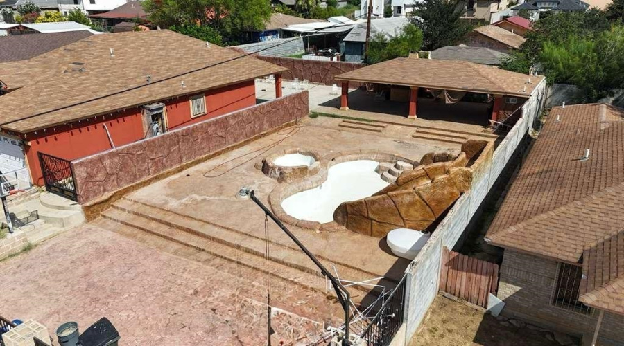 119 Otanes Ave, Laredo, Texas 78045, 4 Bedrooms Bedrooms, 6 Rooms Rooms,2 BathroomsBathrooms,Residential,For Sale,119 Otanes Ave,20254707