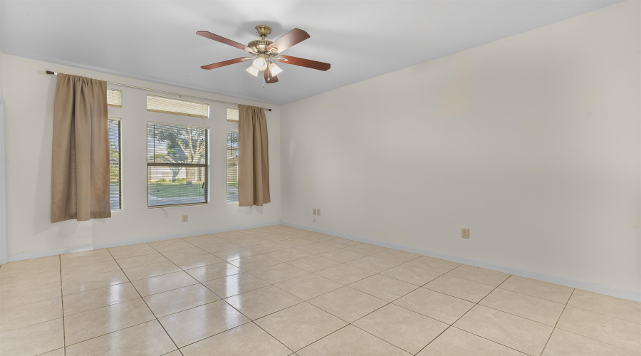 106 Yellow Oak Ave, laredo, Texas 78045, 3 Bedrooms Bedrooms, 7 Rooms Rooms,2 BathroomsBathrooms,Residential,For Sale,106 Yellow Oak Ave,20254710