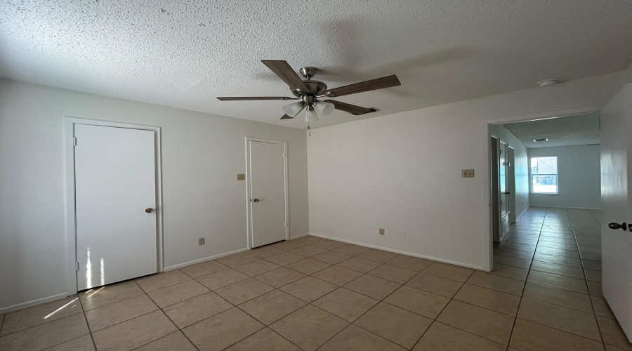 100 E Hillside Rd, Laredo, Texas 78041, 2 Bedrooms Bedrooms, 3 Rooms Rooms,1 BathroomBathrooms,Residential,For Rent,100 E Hillside Rd,20254712 100 E Hillside Rd, Laredo, Texas 78041, 2 Bedrooms Bedrooms, 3 Rooms Rooms,1 BathroomBathrooms,Residential,For Rent,100 E Hillside Rd,20254712