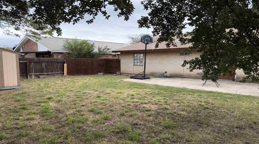 204 Northpoint Dr, Laredo, Texas 78041, 3 Bedrooms Bedrooms, 5 Rooms Rooms,2 BathroomsBathrooms,Residential,For Rent,204 Northpoint Dr,20254719