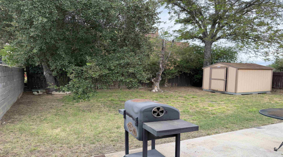 204 Northpoint Dr, Laredo, Texas 78041, 3 Bedrooms Bedrooms, 5 Rooms Rooms,2 BathroomsBathrooms,Residential,For Rent,204 Northpoint Dr,20254719