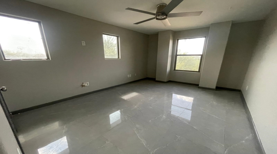 5402 Marlin Dr, LAREDO, Texas 78043, 4 Bedrooms Bedrooms, 6 Rooms Rooms,2 BathroomsBathrooms,Residential,For Sale,5402 Marlin Dr,20254723