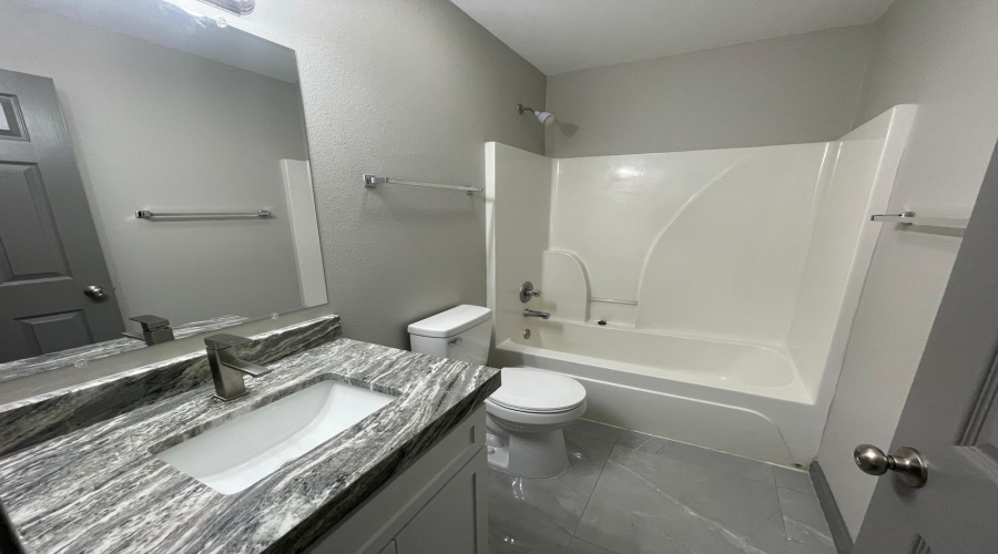 5402 Marlin Dr, LAREDO, Texas 78043, 4 Bedrooms Bedrooms, 6 Rooms Rooms,2 BathroomsBathrooms,Residential,For Sale,5402 Marlin Dr,20254723