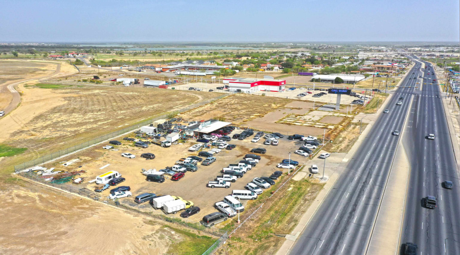 3520 Saunders St, LAREDO, Texas 78041, ,Land,For Rent,3520 Saunders St,20254722