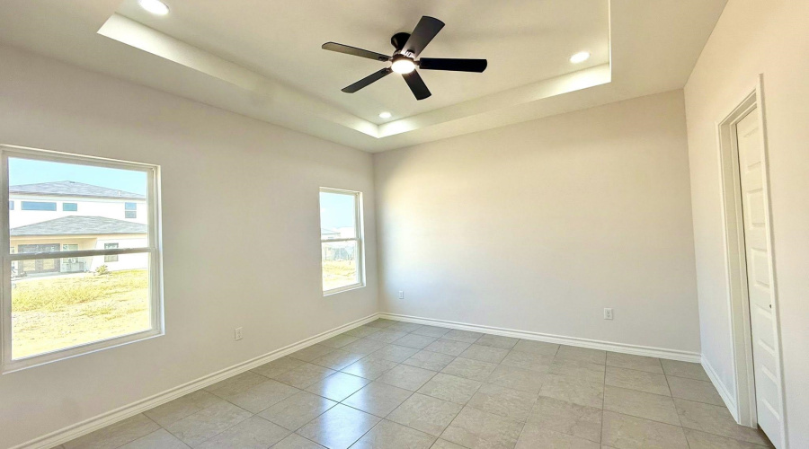 5808 Tavo Dr., Laredo, Texas 78045, 3 Bedrooms Bedrooms, 5 Rooms Rooms,2 BathroomsBathrooms,Residential,For Sale,5808 Tavo Dr.,20254724