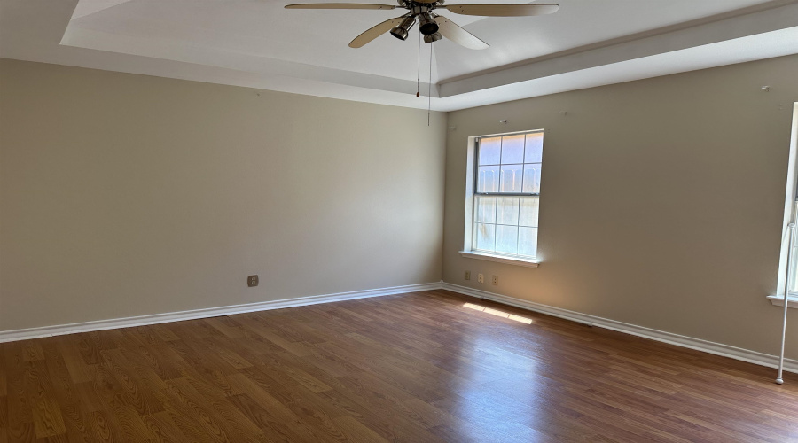 223 Oriole Ln, LAREDO, Texas 78045, 3 Bedrooms Bedrooms, 6 Rooms Rooms,2 BathroomsBathrooms,Residential,For Rent,223 Oriole Ln,20254726