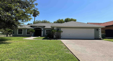 223 Oriole Ln, LAREDO, Texas 78045, 3 Bedrooms Bedrooms, 6 Rooms Rooms,2 BathroomsBathrooms,Residential,For Rent,223 Oriole Ln,20254726 223 Oriole Ln, LAREDO, Texas 78045, 3 Bedrooms Bedrooms, 6 Rooms Rooms,2 BathroomsBathrooms,Residential,For Rent,223 Oriole Ln,20254726