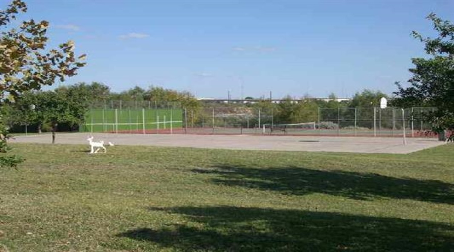 608 Waxwing Cedar Dr, Laredo, Texas 78045, 3 Bedrooms Bedrooms, 7 Rooms Rooms,2 BathroomsBathrooms,Residential,For Rent,608 Waxwing Cedar Dr,20254727