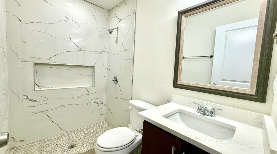 1639 Bilbao Dr., Laredo, Texas 78046, 3 Bedrooms Bedrooms, 5 Rooms Rooms,2 BathroomsBathrooms,Residential,For Sale,1639 Bilbao Dr.,20254730