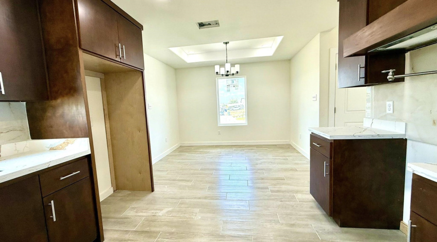 1639 Bilbao Dr., Laredo, Texas 78046, 3 Bedrooms Bedrooms, 5 Rooms Rooms,2 BathroomsBathrooms,Residential,For Sale,1639 Bilbao Dr.,20254730