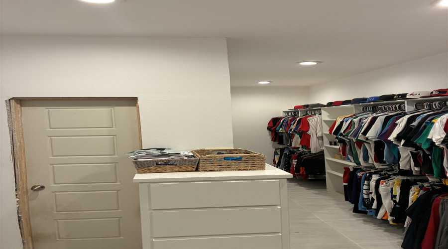 105 Queen Palm Dr., LAREDO, Texas 78045, 4 Bedrooms Bedrooms, 7 Rooms Rooms,2 BathroomsBathrooms,Residential,For Sale,105 Queen Palm Dr.,20254732