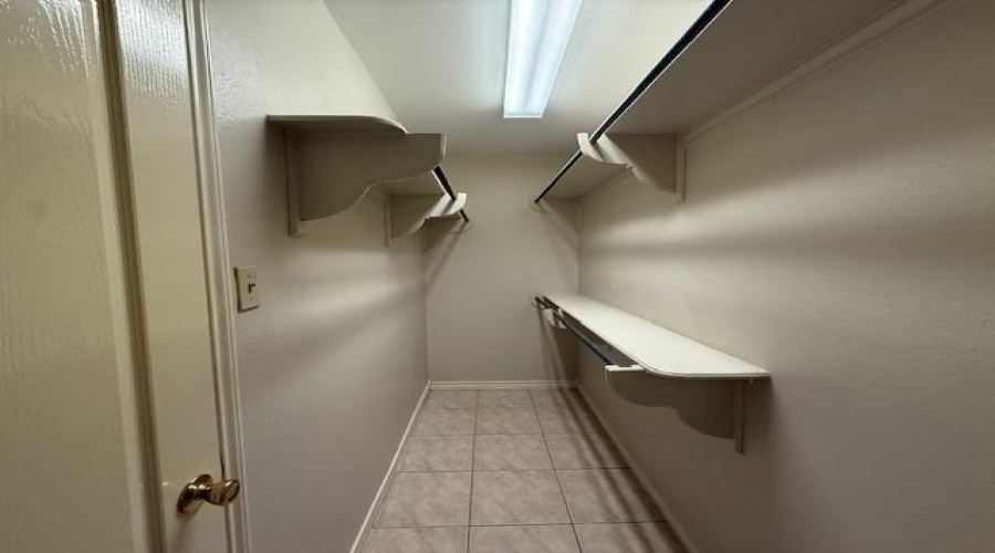 4104 Jalapa St, Laredo, Texas 78046, 3 Bedrooms Bedrooms, 8 Rooms Rooms,2 BathroomsBathrooms,Residential,For Sale,4104 Jalapa St,20254733