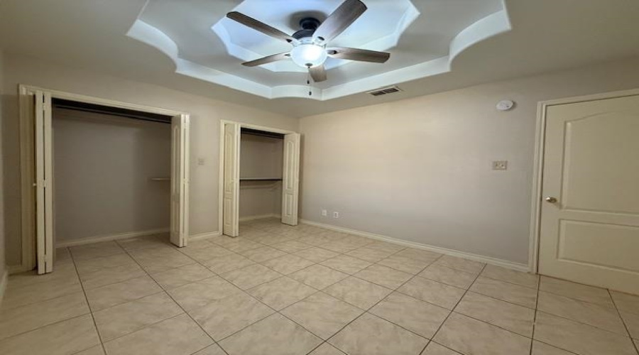 4104 Jalapa St, Laredo, Texas 78046, 3 Bedrooms Bedrooms, 8 Rooms Rooms,2 BathroomsBathrooms,Residential,For Sale,4104 Jalapa St,20254733