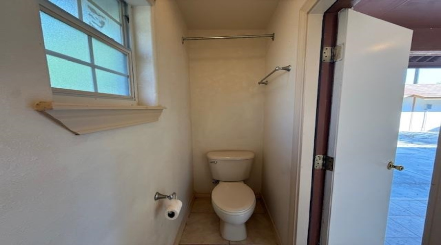 4104 Jalapa St, Laredo, Texas 78046, 3 Bedrooms Bedrooms, 8 Rooms Rooms,2 BathroomsBathrooms,Residential,For Sale,4104 Jalapa St,20254733