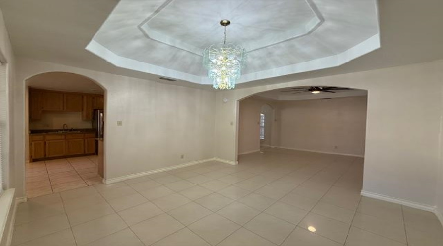 4104 Jalapa St, Laredo, Texas 78046, 3 Bedrooms Bedrooms, 8 Rooms Rooms,2 BathroomsBathrooms,Residential,For Sale,4104 Jalapa St,20254733