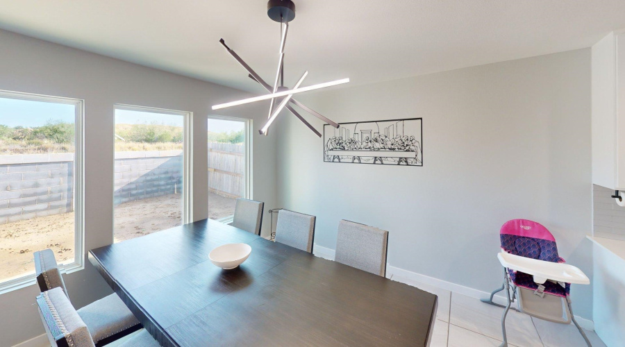 1615 Latigo Loop, LAREDO, Texas 78046, 3 Bedrooms Bedrooms, 6 Rooms Rooms,2 BathroomsBathrooms,Residential,For Rent,1615 Latigo Loop,20254735