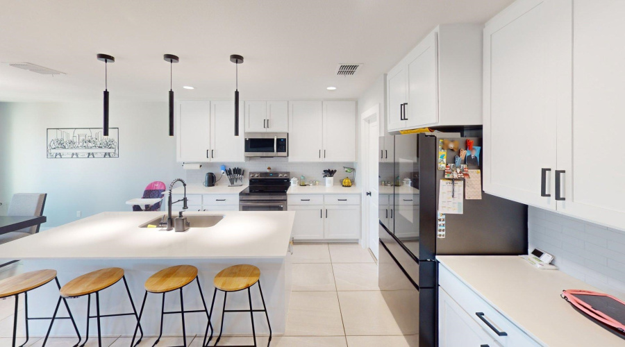 1615 Latigo Loop, LAREDO, Texas 78046, 3 Bedrooms Bedrooms, 6 Rooms Rooms,2 BathroomsBathrooms,Residential,For Rent,1615 Latigo Loop,20254735