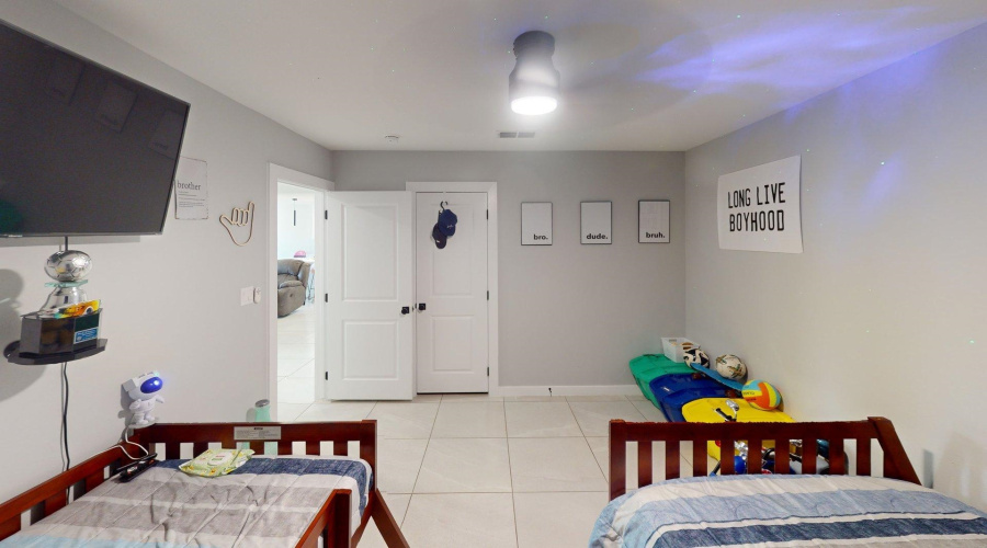 1615 Latigo Loop, LAREDO, Texas 78046, 3 Bedrooms Bedrooms, 6 Rooms Rooms,2 BathroomsBathrooms,Residential,For Rent,1615 Latigo Loop,20254735