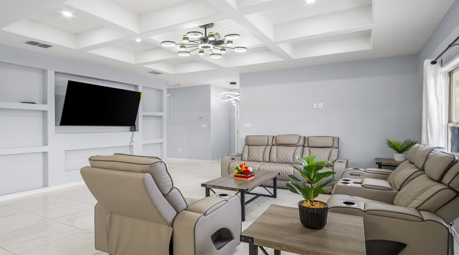 5409 Galicia Lane, Laredo, Texas 78046, 3 Bedrooms Bedrooms, 4 Rooms Rooms,2 BathroomsBathrooms,Residential,For Sale,5409 Galicia Lane,20254736