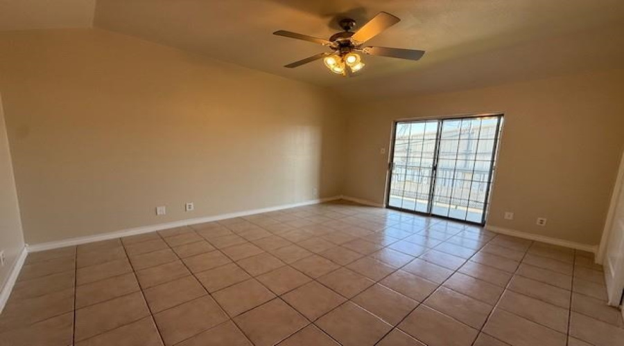 412 Shiloh Dr, Laredo, Texas 78045-6741, 2 Bedrooms Bedrooms, 4 Rooms Rooms,2 BathroomsBathrooms,Residential,For Rent,412 Shiloh Dr,20254739 412 Shiloh Dr, Laredo, Texas 78045-6741, 2 Bedrooms Bedrooms, 4 Rooms Rooms,2 BathroomsBathrooms,Residential,For Rent,412 Shiloh Dr,20254739