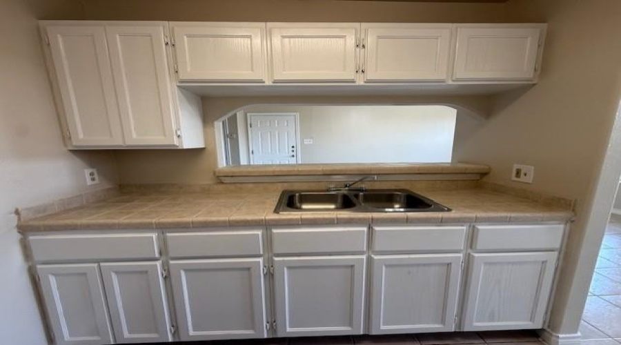 412 Shiloh Dr, Laredo, Texas 78045-6741, 2 Bedrooms Bedrooms, 4 Rooms Rooms,2 BathroomsBathrooms,Residential,For Rent,412 Shiloh Dr,20254739 412 Shiloh Dr, Laredo, Texas 78045-6741, 2 Bedrooms Bedrooms, 4 Rooms Rooms,2 BathroomsBathrooms,Residential,For Rent,412 Shiloh Dr,20254739