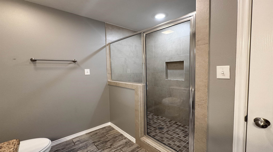 3520 Domingo Saenz Rd., Laredo, Texas 78046, 4 Bedrooms Bedrooms, 7 Rooms Rooms,2 BathroomsBathrooms,Residential,For Sale,3520 Domingo Saenz Rd.,20254740