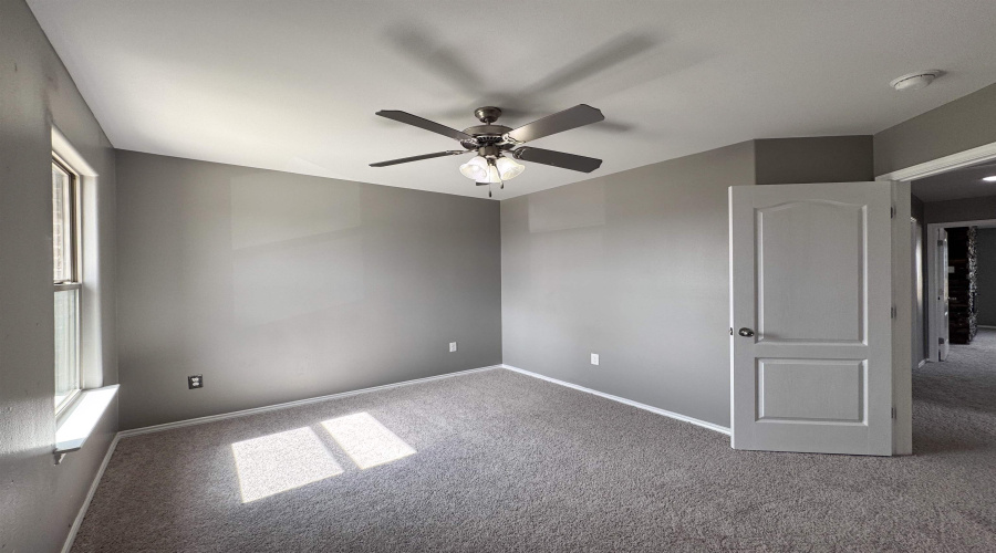 3520 Domingo Saenz Rd., Laredo, Texas 78046, 4 Bedrooms Bedrooms, 7 Rooms Rooms,2 BathroomsBathrooms,Residential,For Sale,3520 Domingo Saenz Rd.,20254740