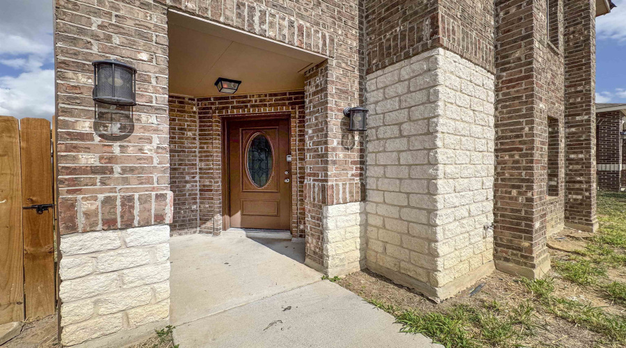 3520 Domingo Saenz Rd., Laredo, Texas 78046, 4 Bedrooms Bedrooms, 7 Rooms Rooms,2 BathroomsBathrooms,Residential,For Sale,3520 Domingo Saenz Rd.,20254740