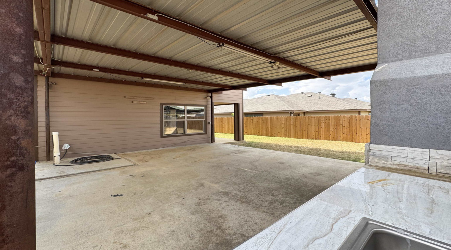 3520 Domingo Saenz Rd., Laredo, Texas 78046, 4 Bedrooms Bedrooms, 7 Rooms Rooms,2 BathroomsBathrooms,Residential,For Sale,3520 Domingo Saenz Rd.,20254740