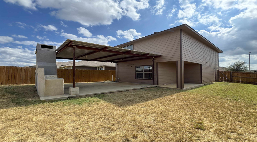 3520 Domingo Saenz Rd., Laredo, Texas 78046, 4 Bedrooms Bedrooms, 7 Rooms Rooms,2 BathroomsBathrooms,Residential,For Sale,3520 Domingo Saenz Rd.,20254740