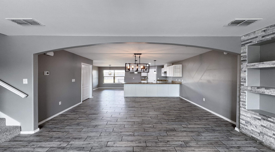 3520 Domingo Saenz Rd., Laredo, Texas 78046, 4 Bedrooms Bedrooms, 7 Rooms Rooms,2 BathroomsBathrooms,Residential,For Sale,3520 Domingo Saenz Rd.,20254740