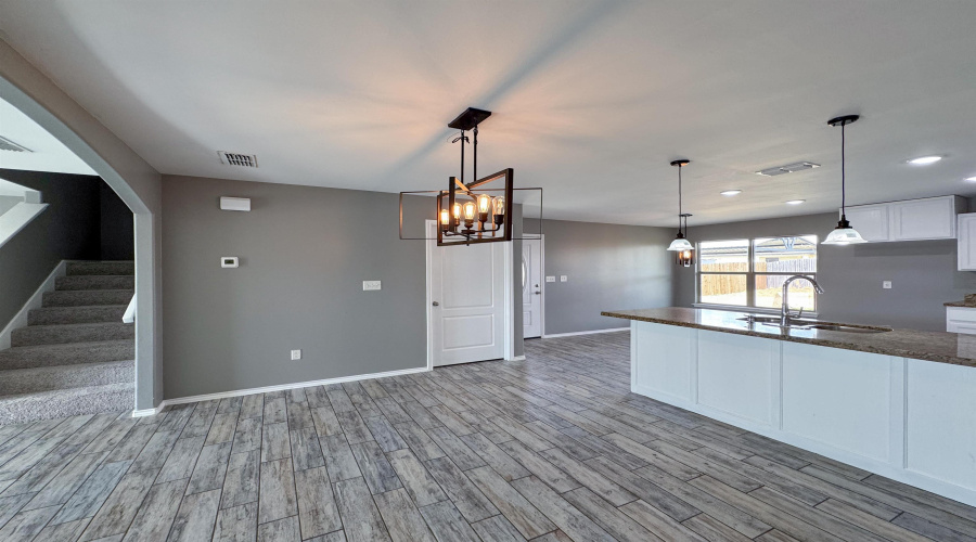 3520 Domingo Saenz Rd., Laredo, Texas 78046, 4 Bedrooms Bedrooms, 7 Rooms Rooms,2 BathroomsBathrooms,Residential,For Sale,3520 Domingo Saenz Rd.,20254740