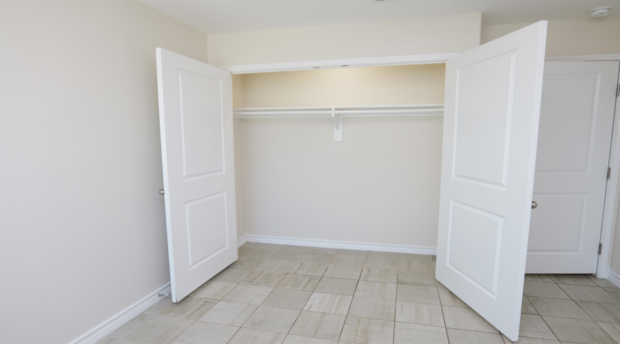 5108 Anacahuita Dr, Laredo, Texas 78046, 4 Bedrooms Bedrooms, 6 Rooms Rooms,2 BathroomsBathrooms,Residential,For Sale,5108 Anacahuita Dr,20251831