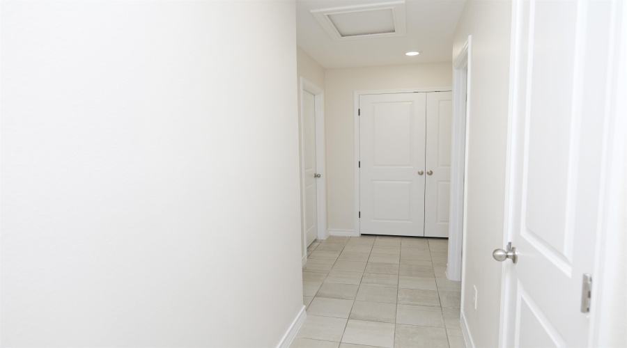 5108 Anacahuita Dr, Laredo, Texas 78046, 4 Bedrooms Bedrooms, 6 Rooms Rooms,2 BathroomsBathrooms,Residential,For Sale,5108 Anacahuita Dr,20251831