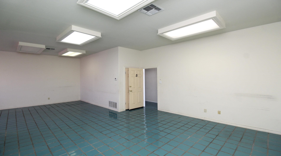 716 Pellegrino Ct, Laredo, Texas 78045, ,1 BathroomBathrooms,Commercial retail/office,For Rent,716 Pellegrino Ct,20250922