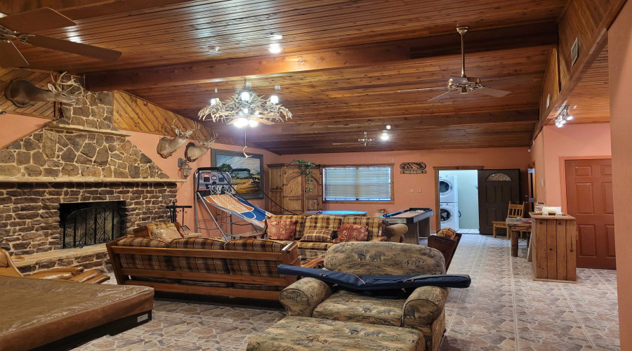 1000 U.S. Hwy 359, Mirando City, Texas 78369, ,Land,For Sale,1000 U.S. Hwy 359,20254747