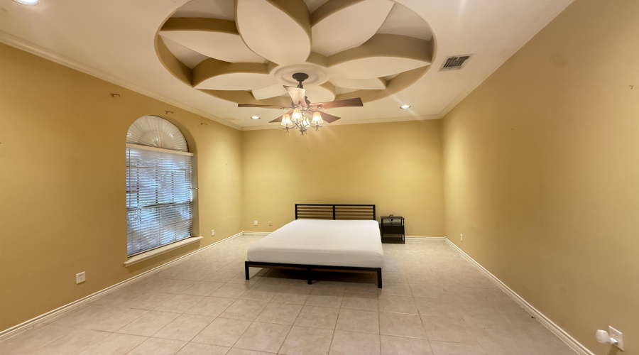 126 Watson Lake Dr, Laredo, Texas 78041, 4 Bedrooms Bedrooms, 7 Rooms Rooms,3 BathroomsBathrooms,Residential,For Sale,126 Watson Lake Dr,20254746